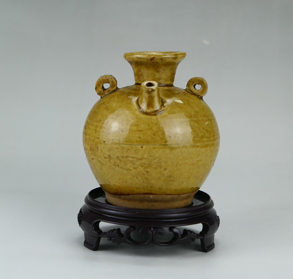 古玩陶瓷明代·茶葉末釉三系執壺拍賣,當前價格888元