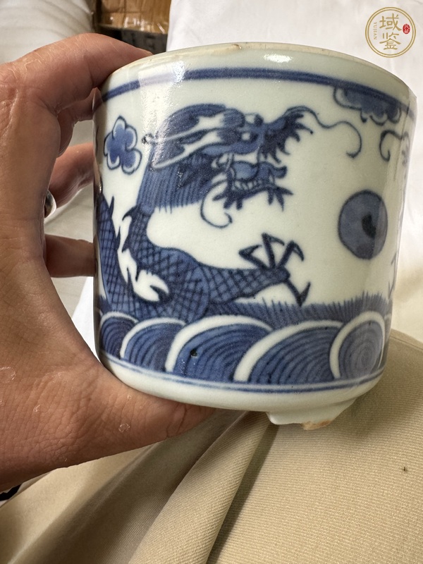 古玩陶瓷青花龍紋爐真品鑒賞圖