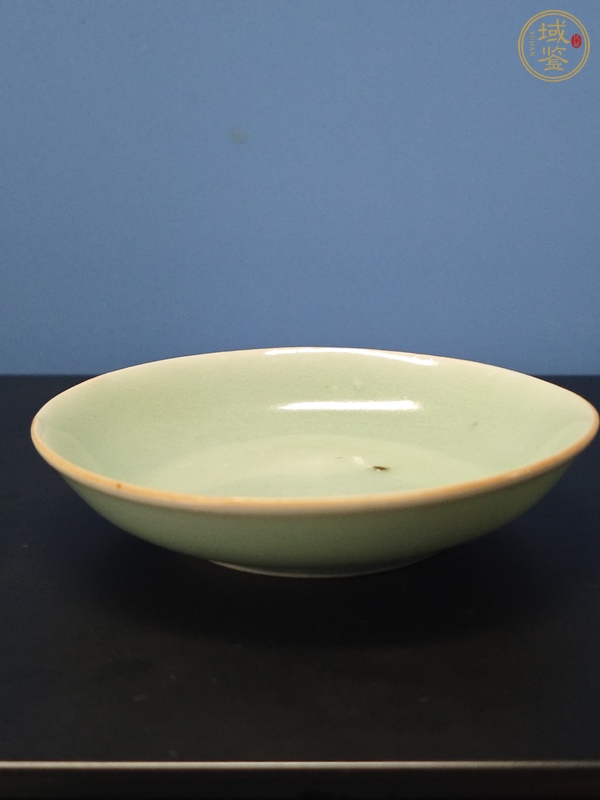 古玩陶瓷豆青釉杯碟真品鑒賞圖