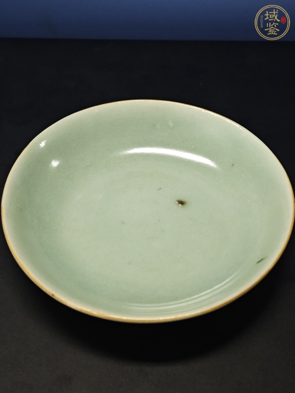 古玩陶瓷豆青釉杯碟真品鑒賞圖