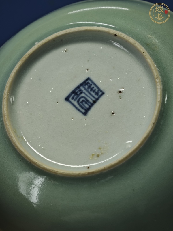古玩陶瓷豆青釉杯碟真品鑒賞圖