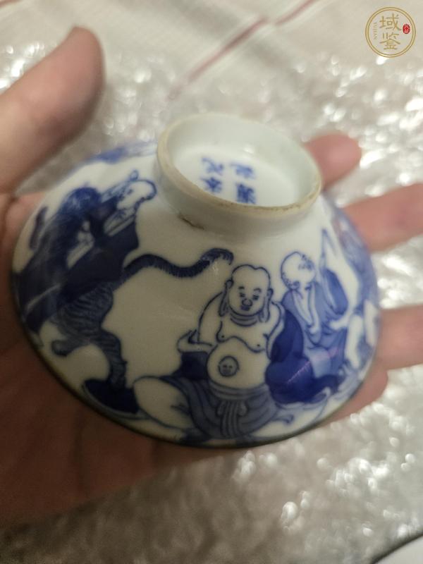 古玩陶瓷青花十八羅漢圖杯碟真品鑒賞圖