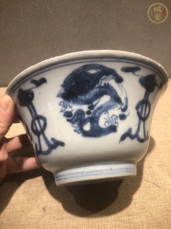 古玩陶瓷花押款雙藍(lán)圈龍紋青花碗真品鑒賞圖