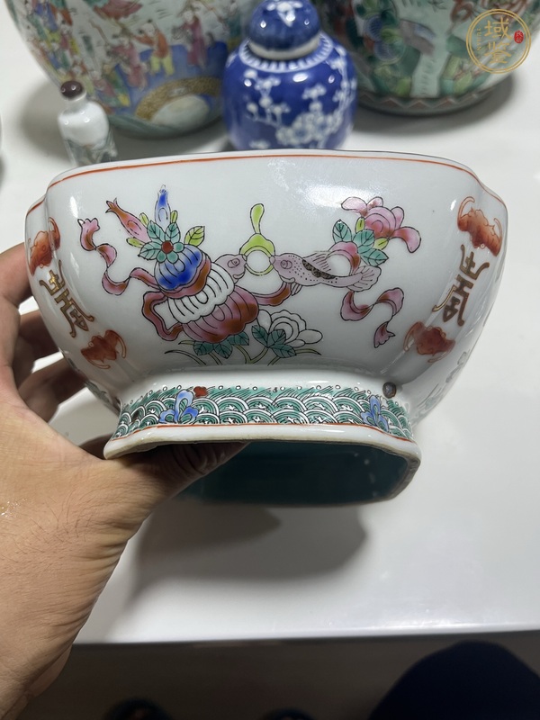 古玩陶瓷粉彩供碗真品鑒賞圖