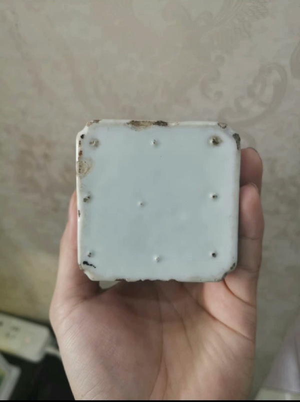 古玩陶瓷晚清四方窩角墨彩詩文朱子家訓水盂拍賣,當前價格2800元