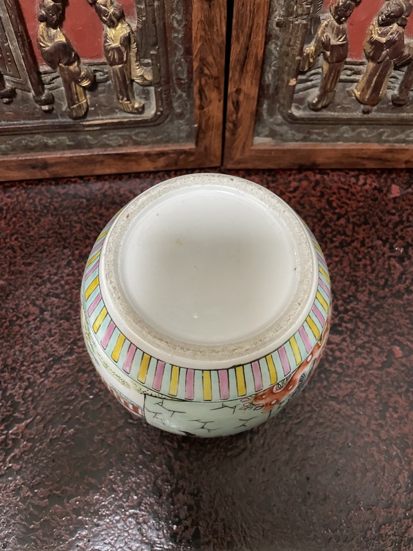 古玩陶瓷民國(guó) 粉彩西廂記蓋罐拍賣(mài),當(dāng)前價(jià)格2888元