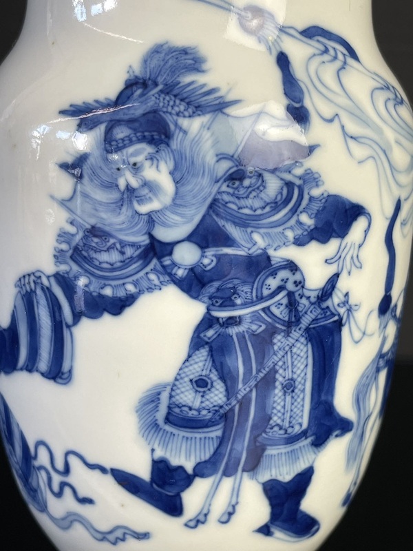 古玩陶瓷康熙年制款鐘馗嫁妹青花罐拍賣，當(dāng)前價(jià)格13280元