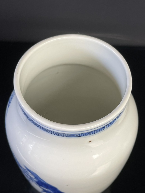 古玩陶瓷康熙年制款鐘馗嫁妹青花罐拍賣，當(dāng)前價(jià)格13280元