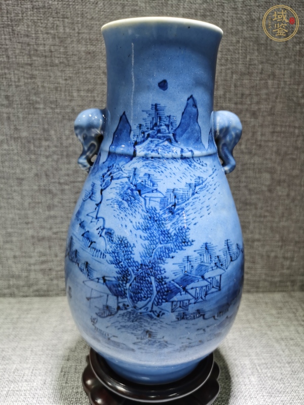 古玩陶瓷藍(lán)上藍(lán)青花山水象耳尊真品鑒賞圖