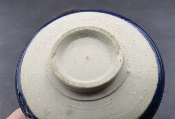 古玩陶瓷明晚 霽藍(lán)釉香爐拍賣,當(dāng)前價(jià)格3800元