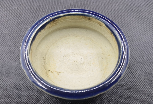 古玩陶瓷明晚 霽藍(lán)釉香爐拍賣,當(dāng)前價(jià)格3800元