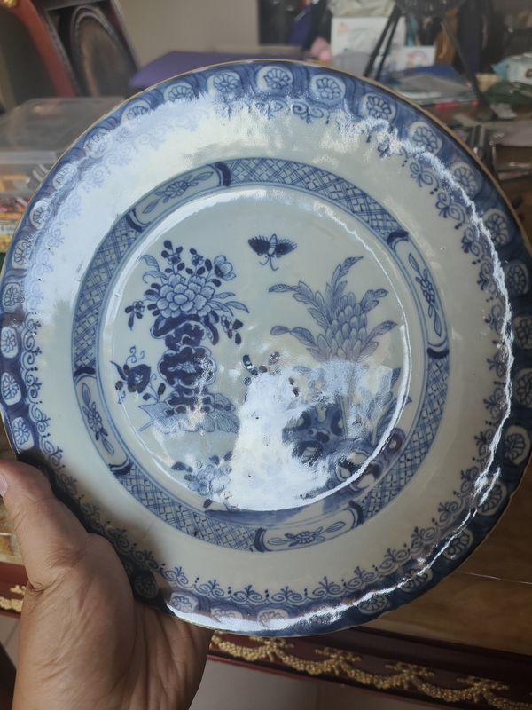 古玩陶瓷花蝶紋青花盤拍賣,當前價格1000元