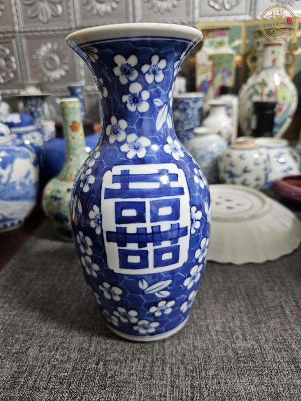 古玩陶瓷青花冰梅圖撇口瓶真品鑒賞圖