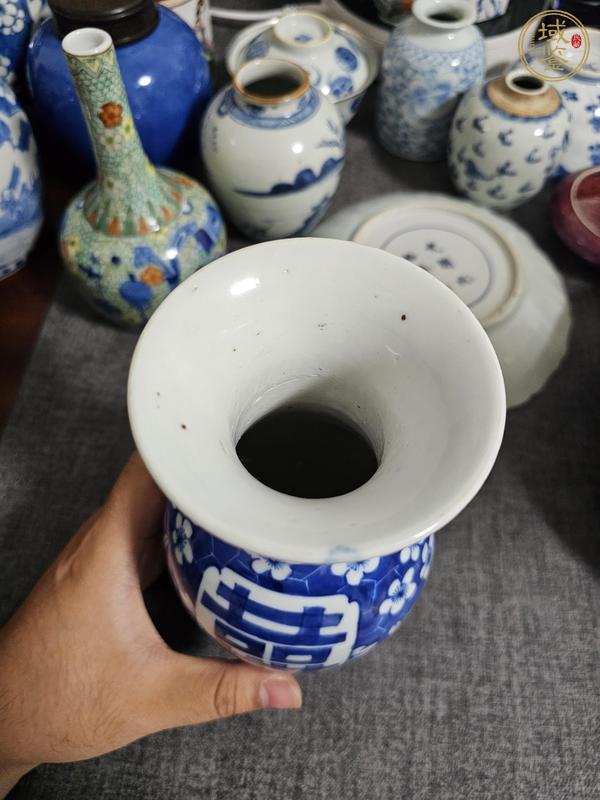 古玩陶瓷青花冰梅圖撇口瓶真品鑒賞圖