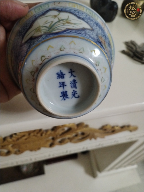 古玩陶瓷青花加彩花卉紋蓋碗，模糊，偏老真品鑒賞圖