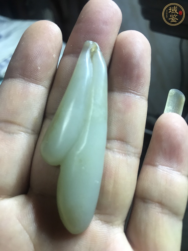 古玩玉器和田玉雕“瓜果墜”真品鑒賞圖