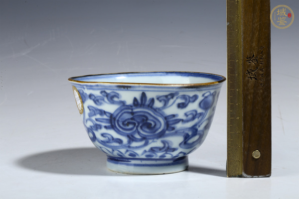 古玩陶瓷清康熙·青花纏枝靈芝紋碗真品鑒賞圖