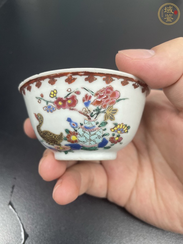 古玩陶瓷粉彩花鳥紋茶杯真品鑒賞圖