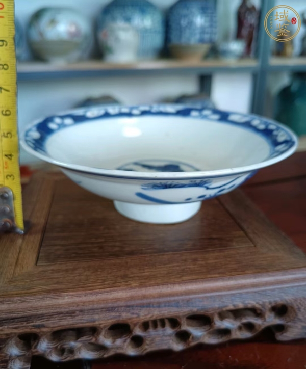 古玩陶瓷三星高照?qǐng)D青花折沿碗真品鑒賞圖