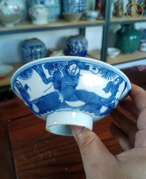 古玩陶瓷三星高照?qǐng)D青花折沿碗真品鑒賞圖