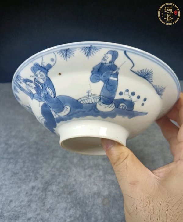 古玩陶瓷三星高照?qǐng)D青花折沿碗真品鑒賞圖