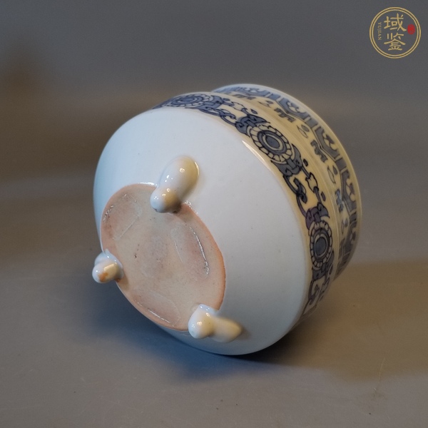 古玩陶瓷青花纏枝花卉紋香爐真品鑒賞圖