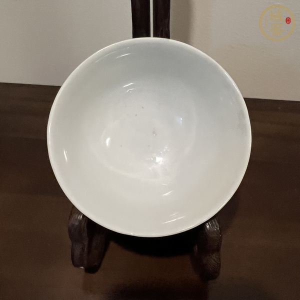 古玩陶瓷粉彩龍鳳紋碗真品鑒賞圖