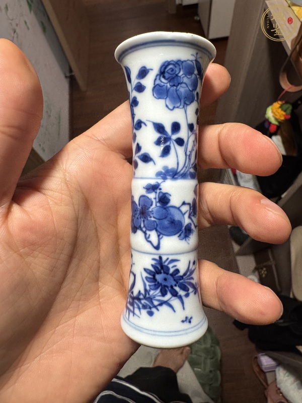 古玩陶瓷青花小花觚真品鑒賞圖