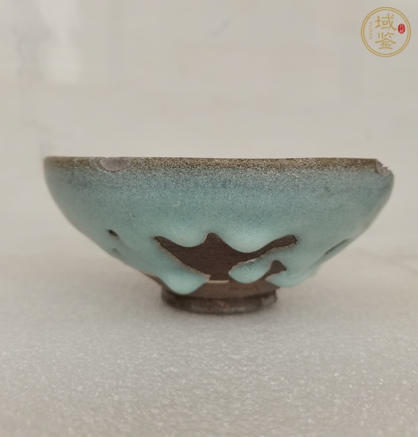 古玩陶瓷鈞窯天青釉羅漢碗標(biāo)本真品鑒賞圖