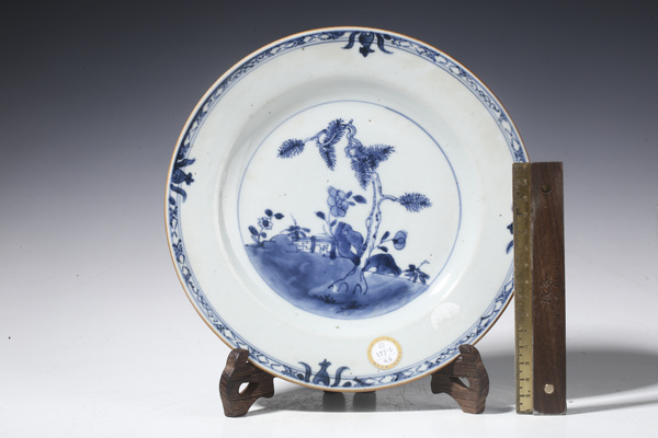 古玩陶瓷清康熙·青花松石花卉紋折沿盤拍賣,當前價格1700元