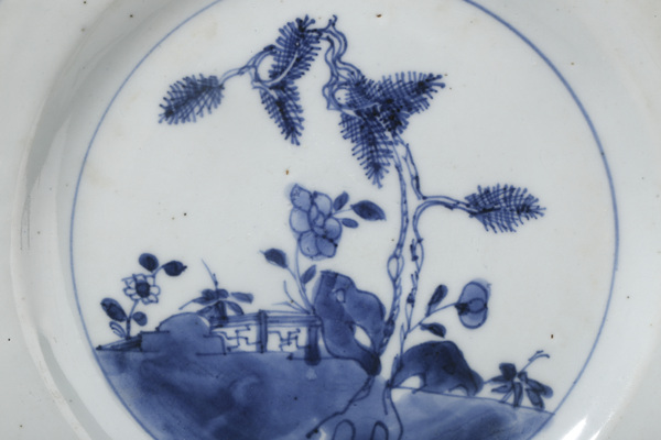 古玩陶瓷清康熙·青花松石花卉紋折沿盤拍賣,當前價格1700元