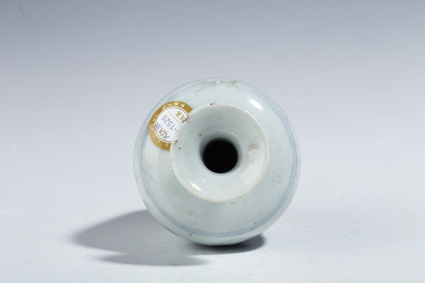 古玩陶瓷清中期·青花花卉紋撇口小瓶拍賣，當(dāng)前價格115元