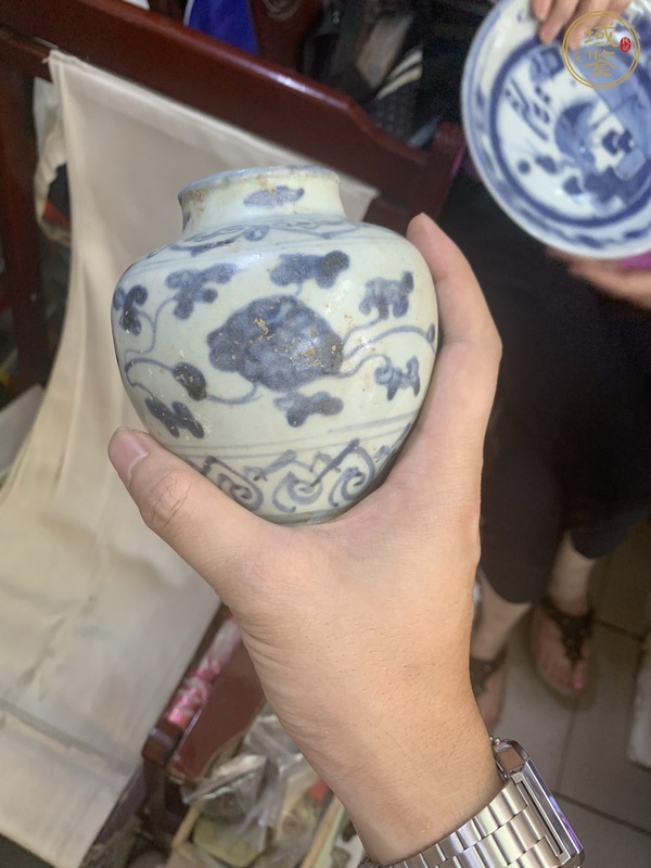 古玩陶瓷青花罐真品鑒賞圖