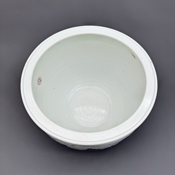 古玩陶瓷清康熙青花博古龍紋案缸拍賣,當前價格25899元