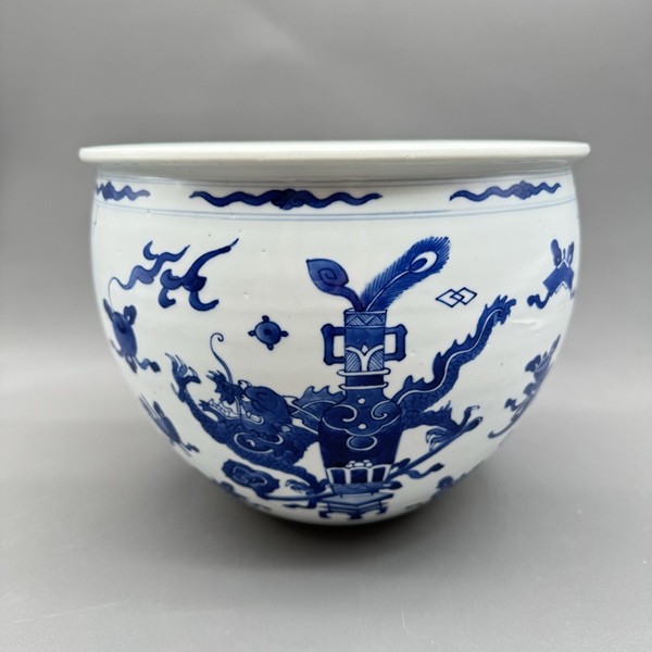 古玩陶瓷清康熙青花博古龍紋案缸拍賣,當前價格25899元