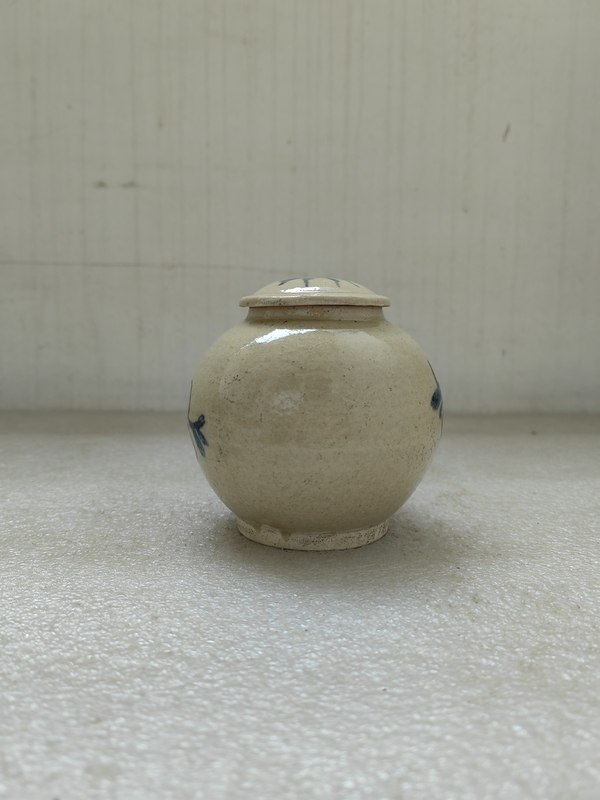 古玩陶瓷青花花卉紋蓋罐拍賣,當前價格980元