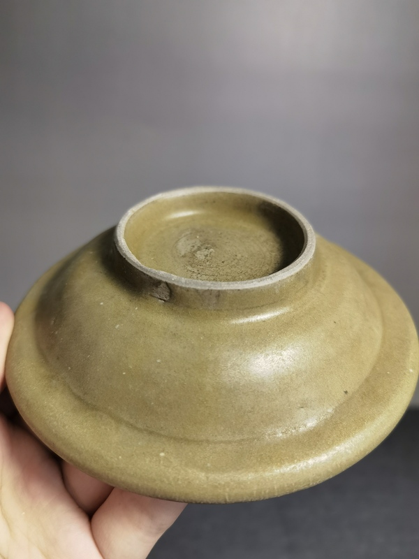 古玩陶瓷【精品】南宋龍泉青瓷黃釉菊瓣洗拍賣(mài)，當(dāng)前價(jià)格0元