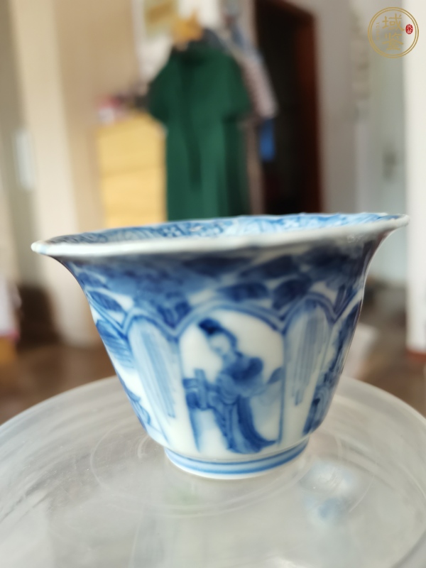 古玩陶瓷青花仕女紋杯、碟真品鑒賞圖