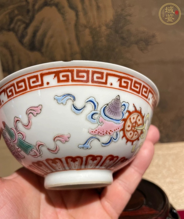 古玩陶瓷粉彩八寶紋茶碗真品鑒賞圖