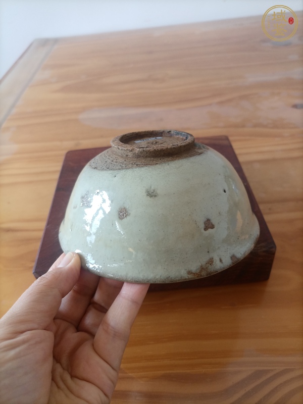 古玩陶瓷白釉茶碗真品鑒賞圖