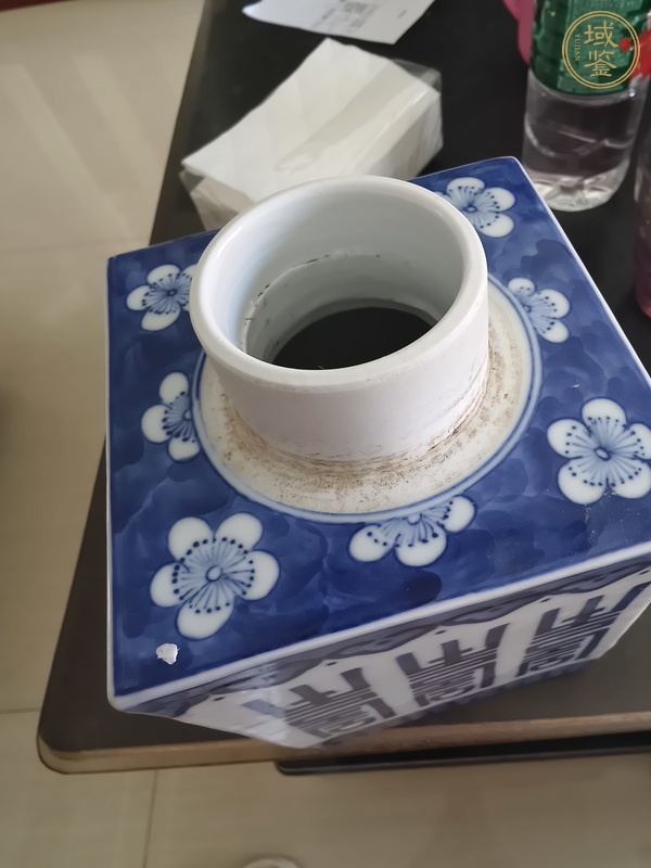 古玩陶瓷青花冰梅紋茶葉罐真品鑒賞圖