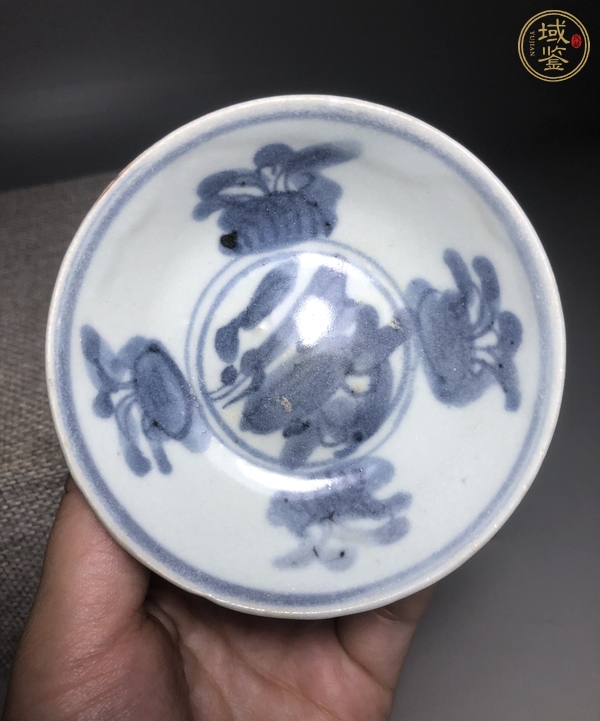 古玩陶瓷青花花卉紋淺碗真品鑒賞圖