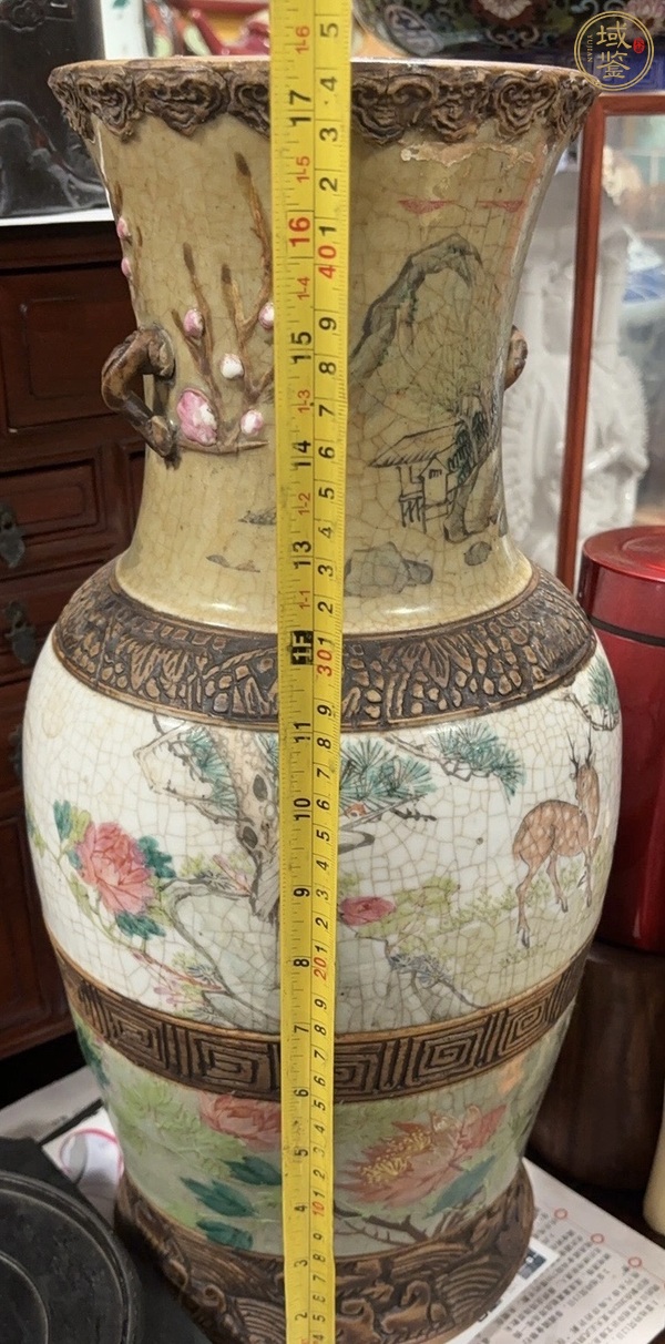 古玩陶瓷哥釉地鐵銹釉淺絳彩梅枝耳瓶真品鑒賞圖
