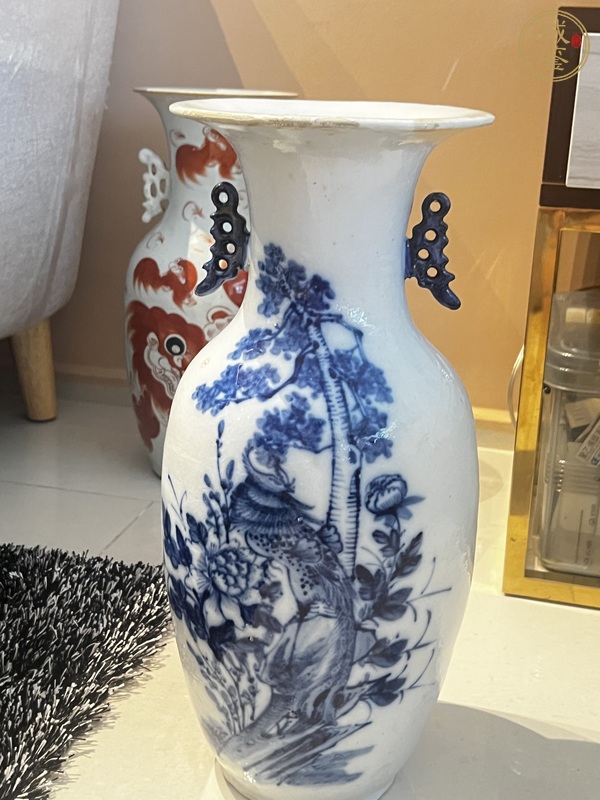 古玩陶瓷青花花鳥雙耳瓶真品鑒賞圖