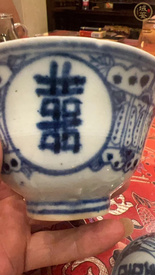 古玩陶瓷清中晚期青花喜字紋蓋碗真品鑒賞圖