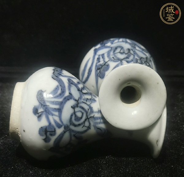 古玩陶瓷青花花卉紋玉壺春瓶真品鑒賞圖