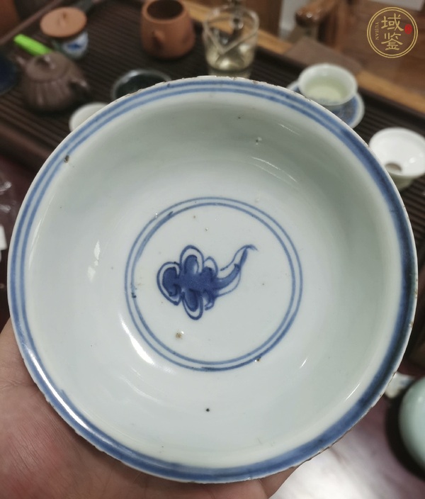 古玩陶瓷青花鸞鳳和鳴紋茶碗真品鑒賞圖