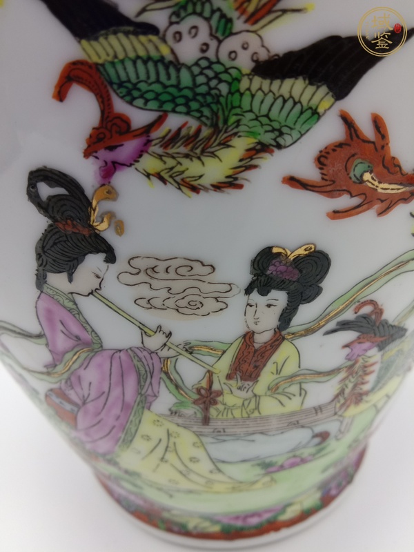 古玩陶瓷廣彩花瓶真品鑒賞圖