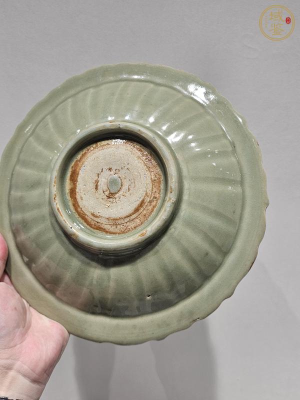 古玩陶瓷龍泉盤真品鑒賞圖