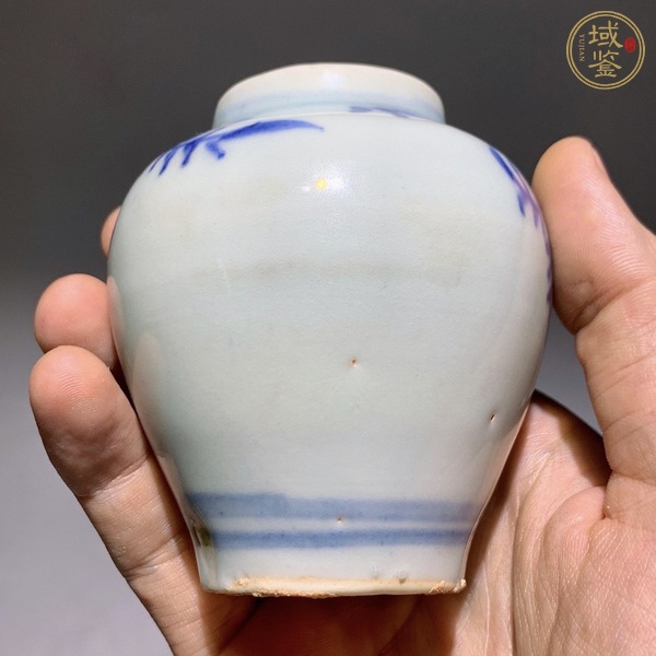 古玩陶瓷青花花卉紋罐真品鑒賞圖